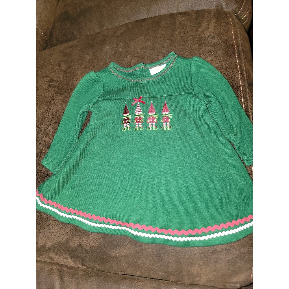 Le top green holiday Christmas gnome dress size 3 months‎